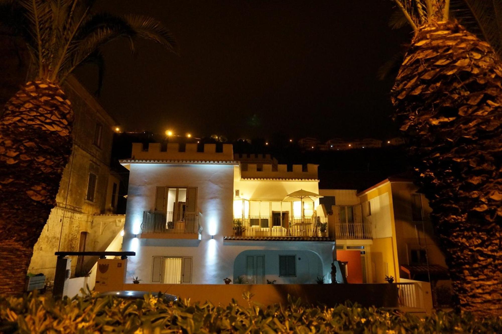 Villino Erminia - Seaside Art B&B Pizzo  Exterior foto